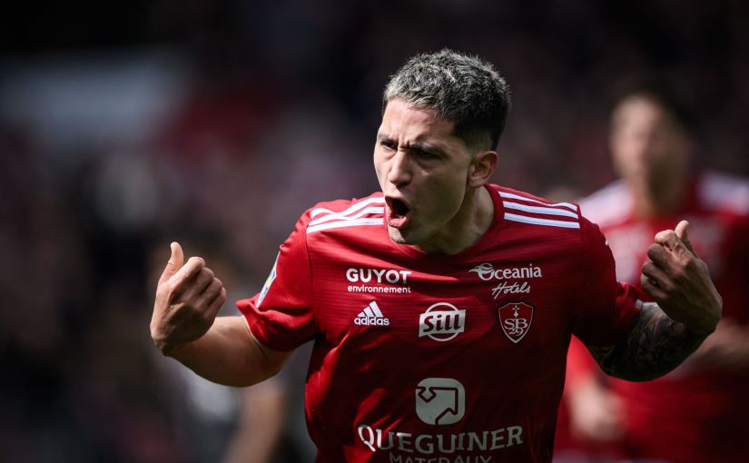 Martin Satriano Brest