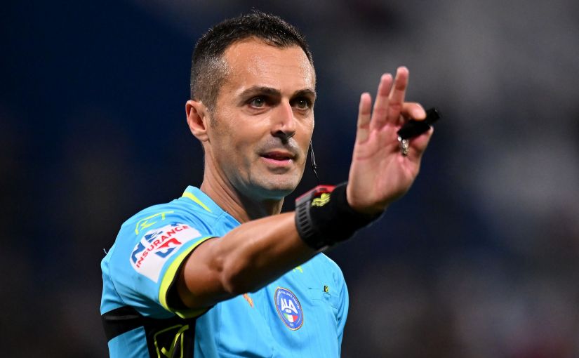 Marco Di Bello referee