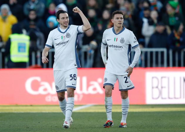 Matteo Darmian Kristjan Asllani Inter Milan