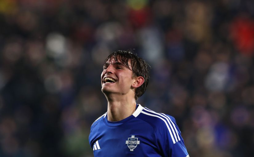 Nico Paz Como Real Madrid