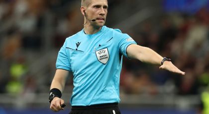 UEFA Referee Makes Few Minor Errors In Otherwise Top-Notch Performance In Feyenoord 0-2 Inter Milan