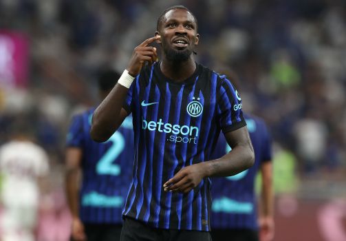 Inter Milan Clinch 21st Serie A Title with 2-0 Win Over Parma, Sparking San Siro Celebrations — image 3