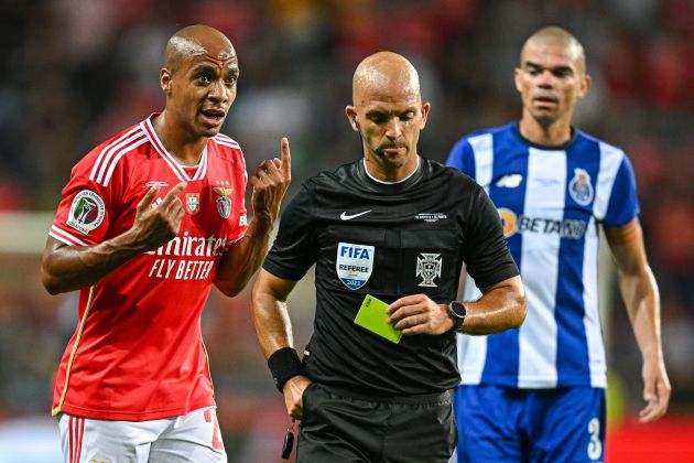 Luis Godinho Referee