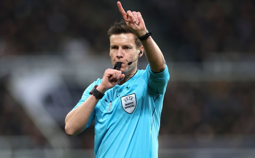 Daniel Siebert Referee