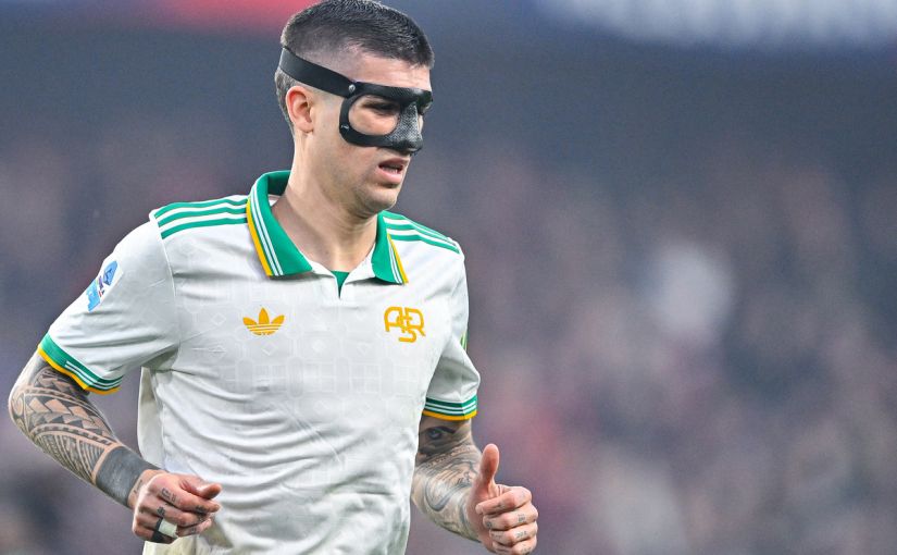 GENOA, ITALY - MARCH 8: Gianluca Mancini of Roma looks on during the Serie A match between Genoa CFC and AS Roma at Luigi Ferraris Stadium on March 8, 2026 in Genoa, Italy. (Photo by Getty Images)