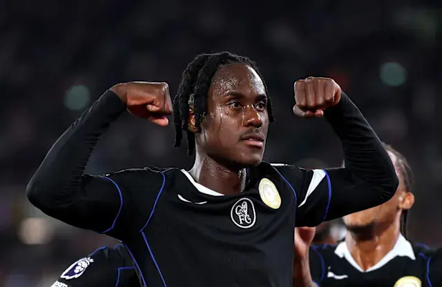 Trevoh Chalobah celebrating during a Chelsea FC match